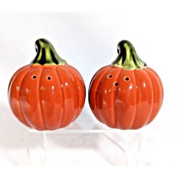 Harvest Pumpkin Salt and Pepper Shakers Serving Ware Fall Holiday Kitchen NEW - Picture 6 of 7